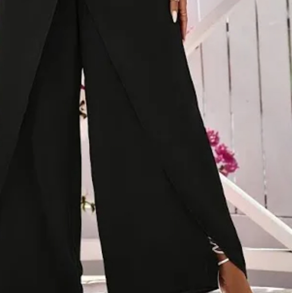 Celmia. Black wrap around palazzo pant. 5xl ( fits like a 18)